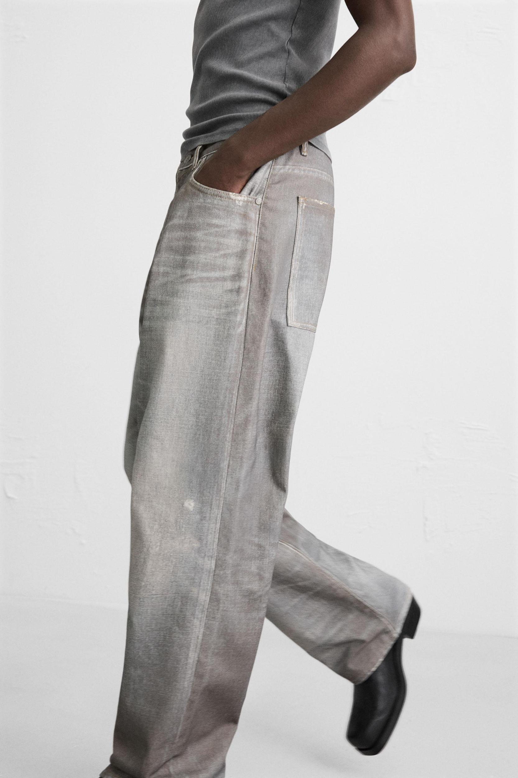 PRINTED BAGGY FIT JEANS Product Image