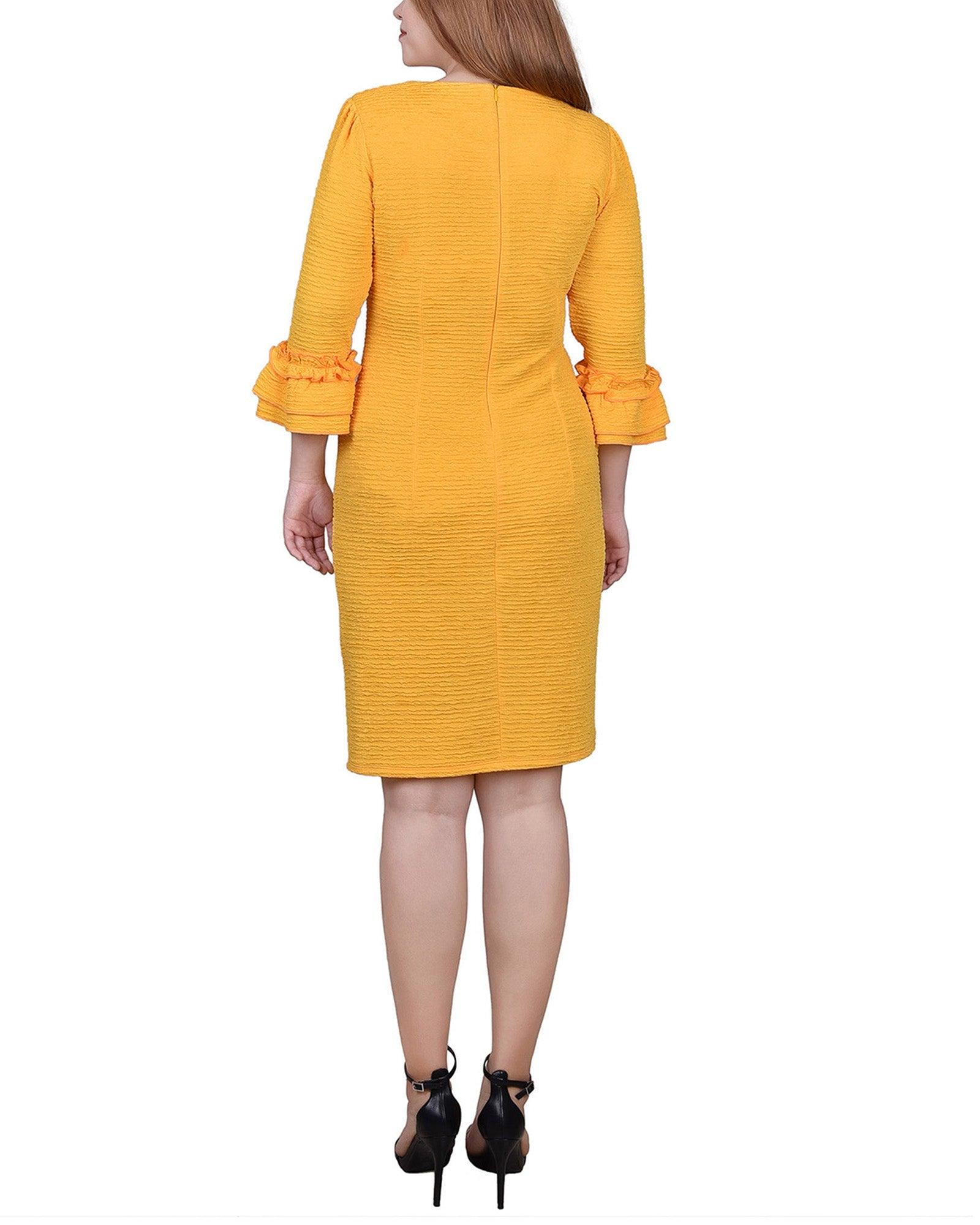 Lemon 3/4 Sleeve Textured Knit Dress Product Image
