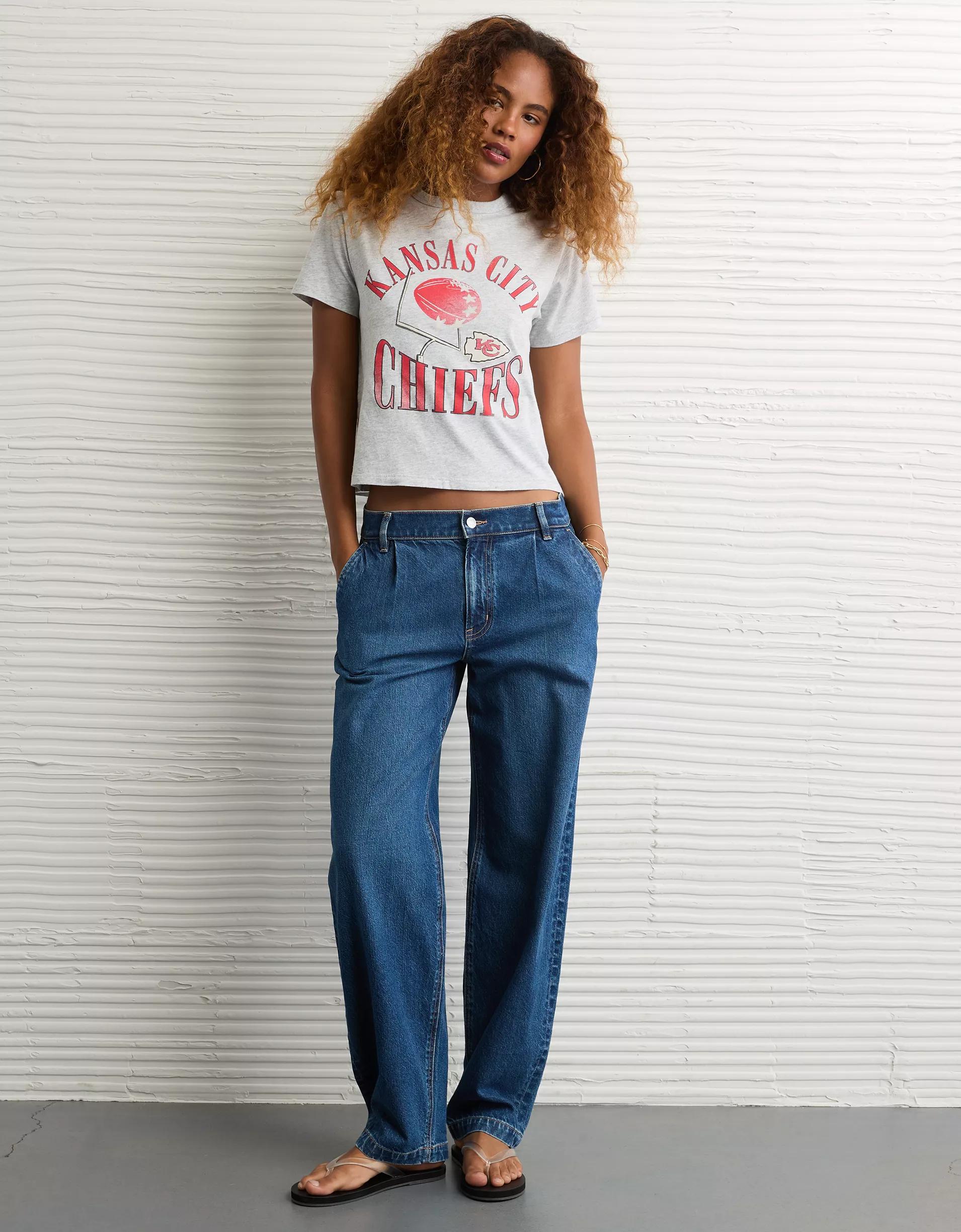 AE NFL Ex-Boyfriend Kansas City Chiefs Graphic T-Shirt Product Image