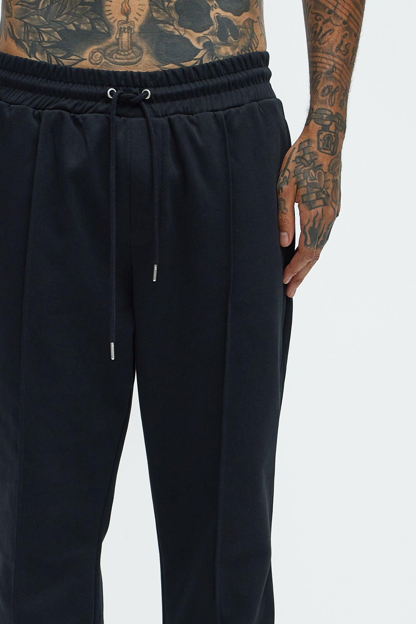 Ryan Interlock Sweatpants - Black Product Image