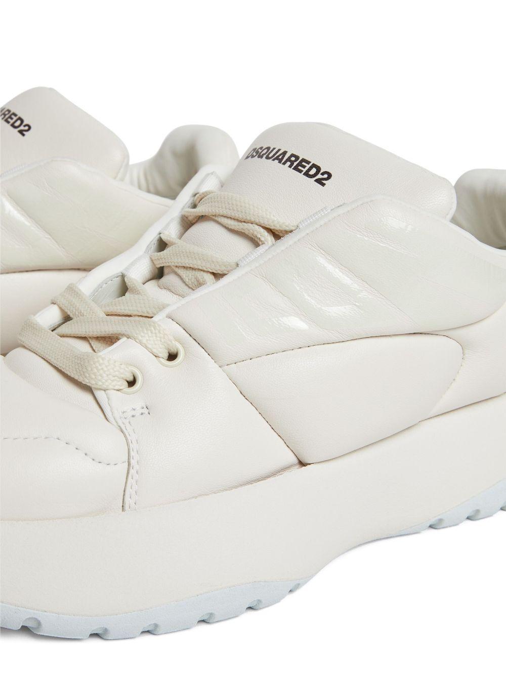 inflated-effect low-top sneakers Product Image
