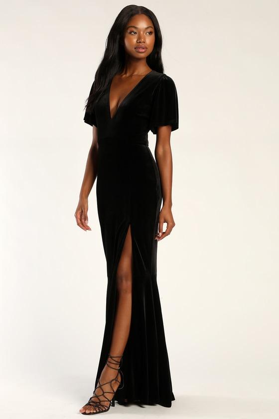 Elegant Evenings Black Velvet Flutter Sleeve Trumpet Maxi Dress Product Image
