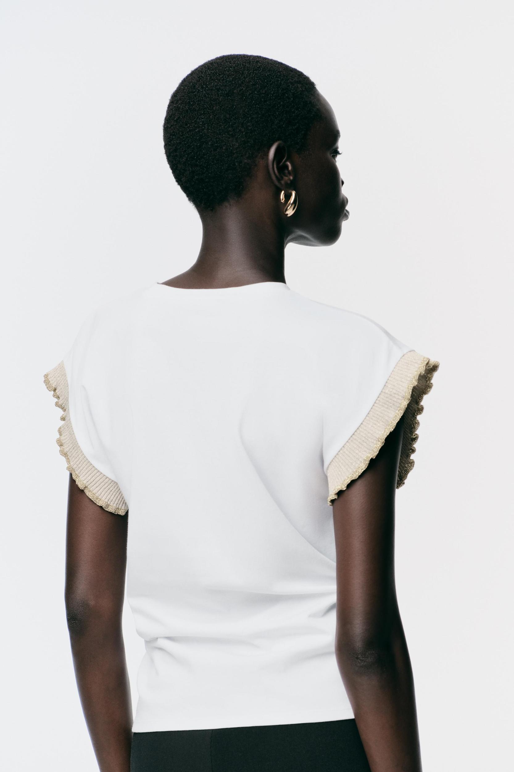 METALLIC THREAD RUFFLE T-SHIRT Product Image