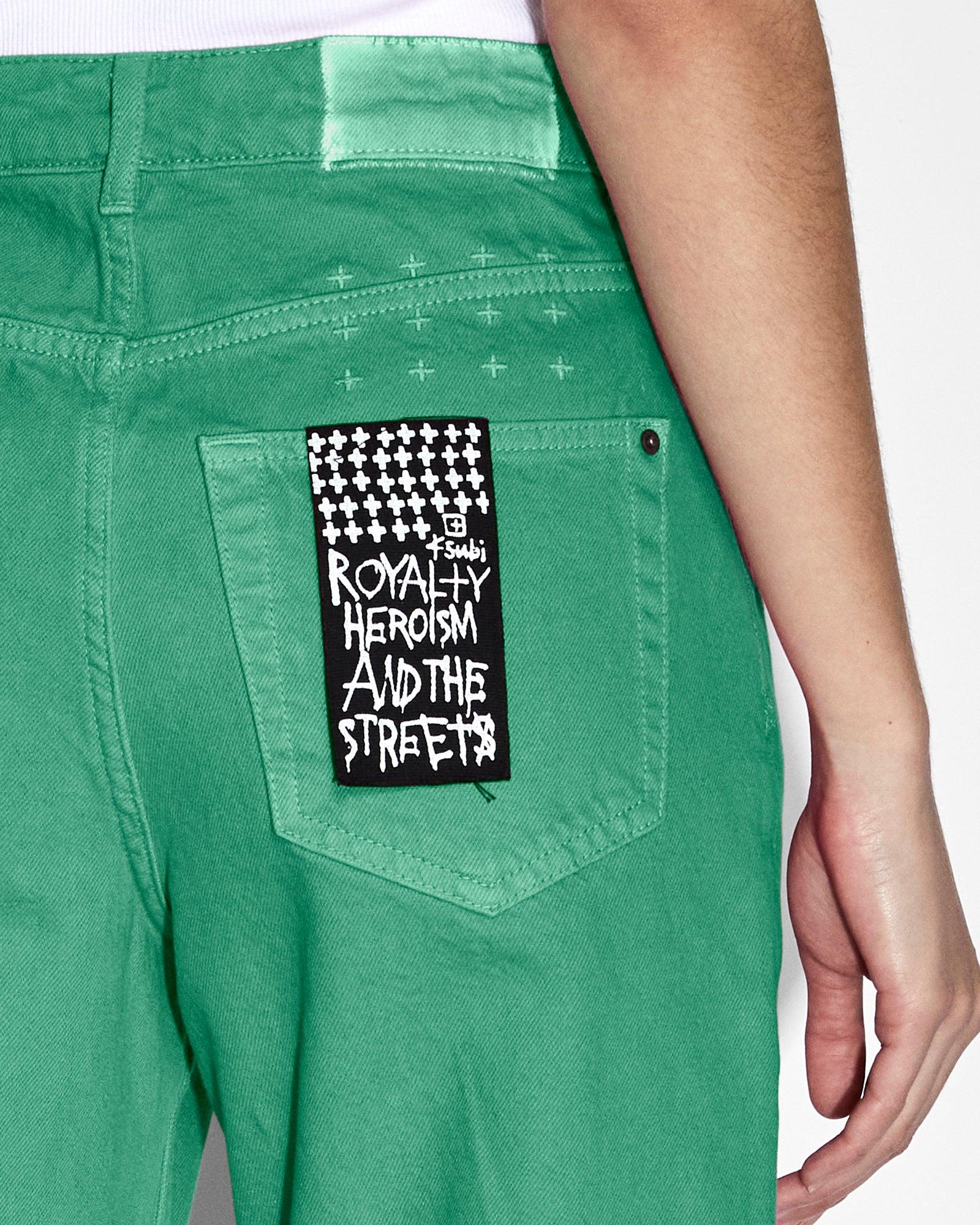 BROOKLYN JADE Female Product Image