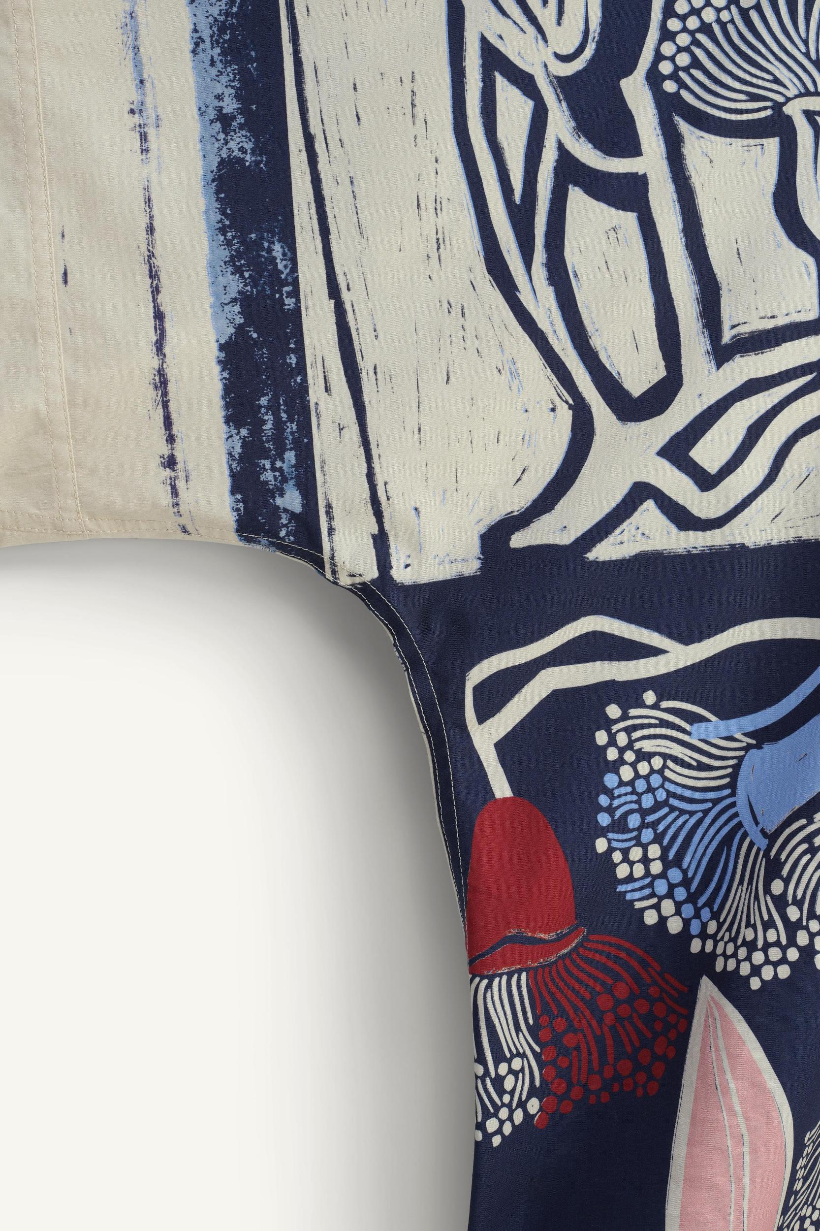 LIMITED EDITION FLORAL PRINT SHIRT Product Image