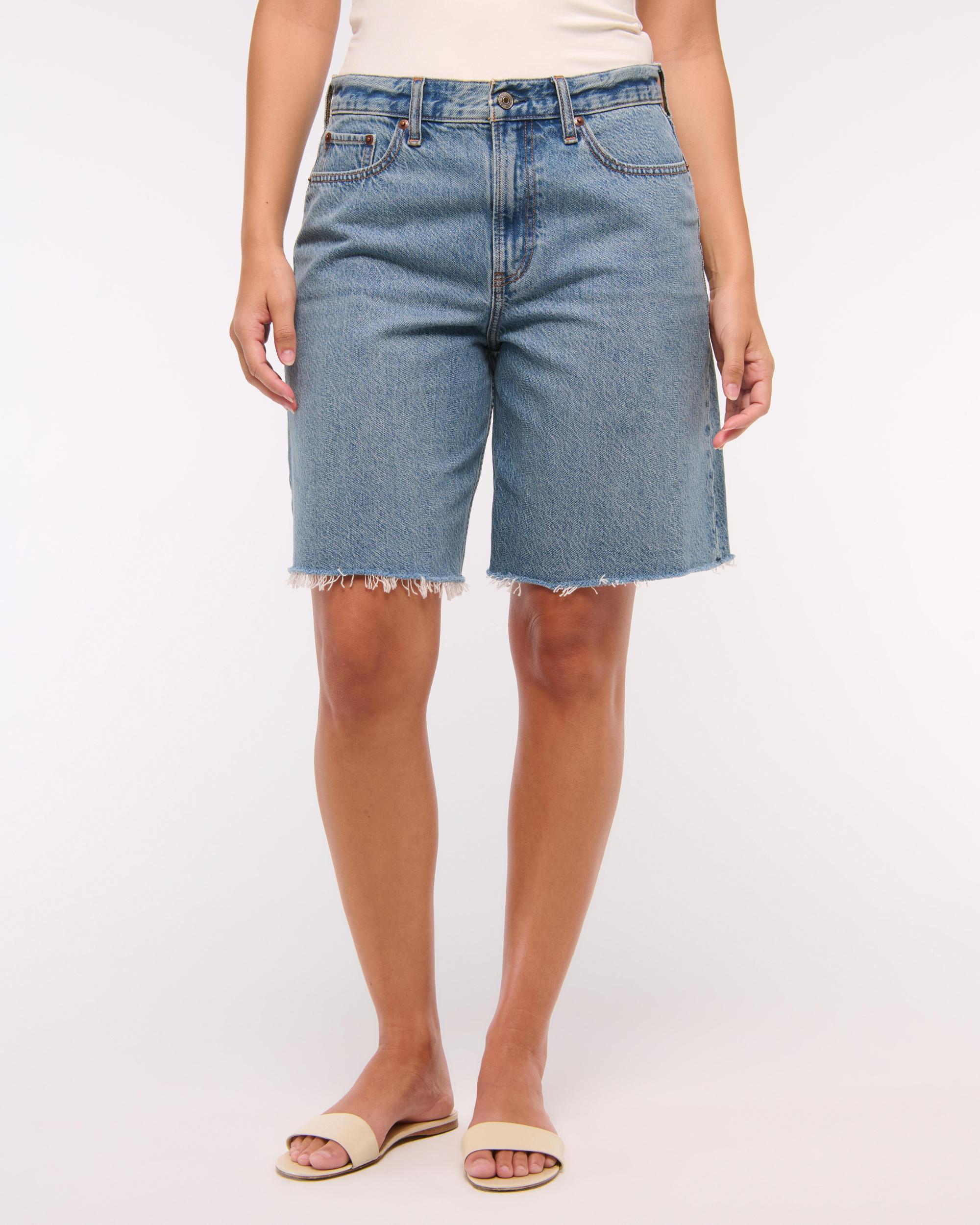 Curve Love Mid Rise Jort Product Image