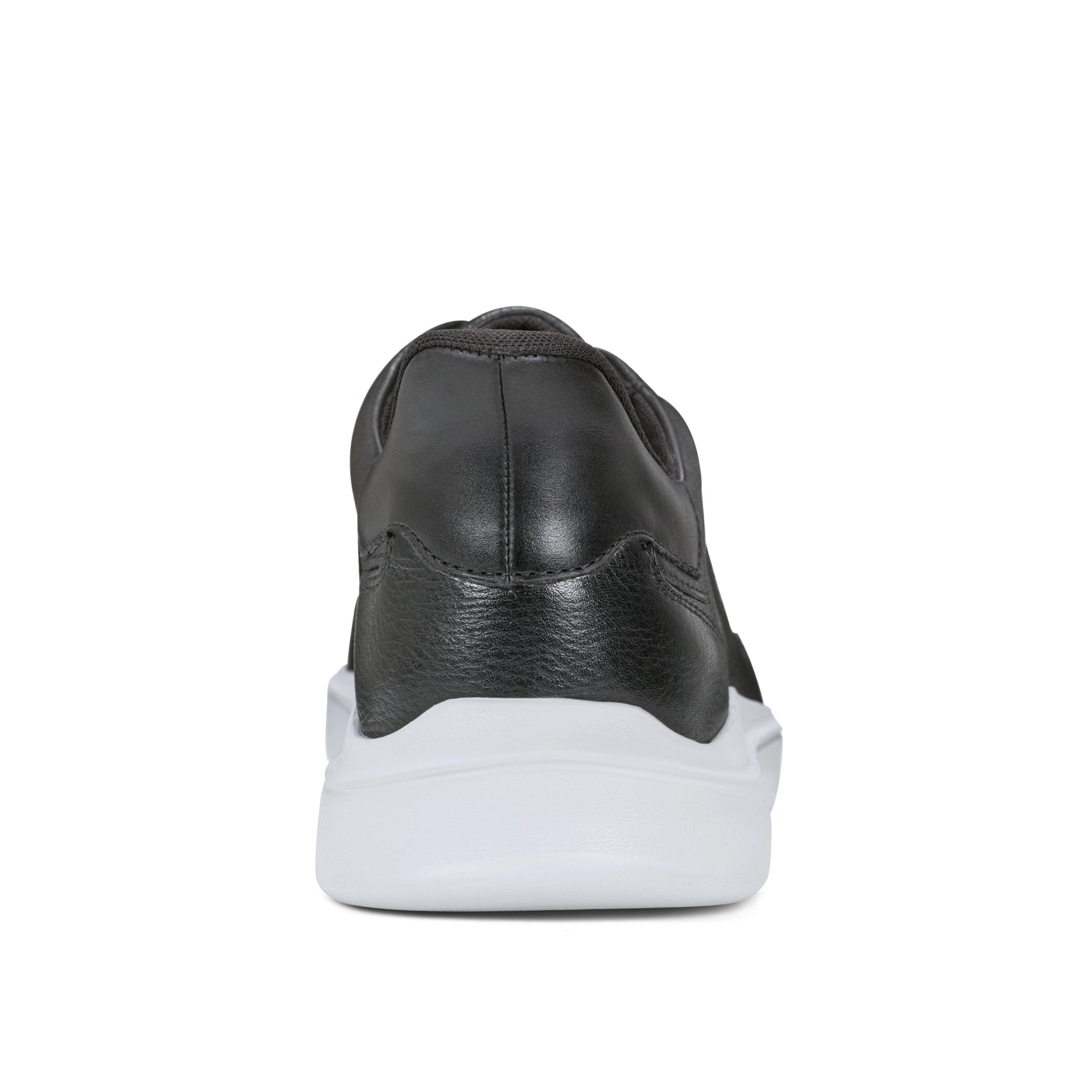 Men's Trenner Step Activated Casual Lace-up Sneakers Product Image