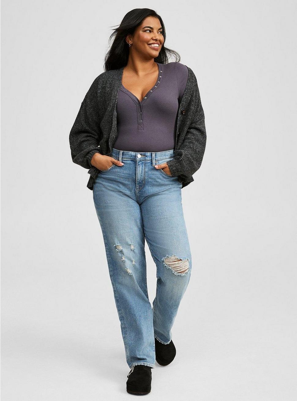 Ribbed V-Neck Long Sleeve Top Product Image