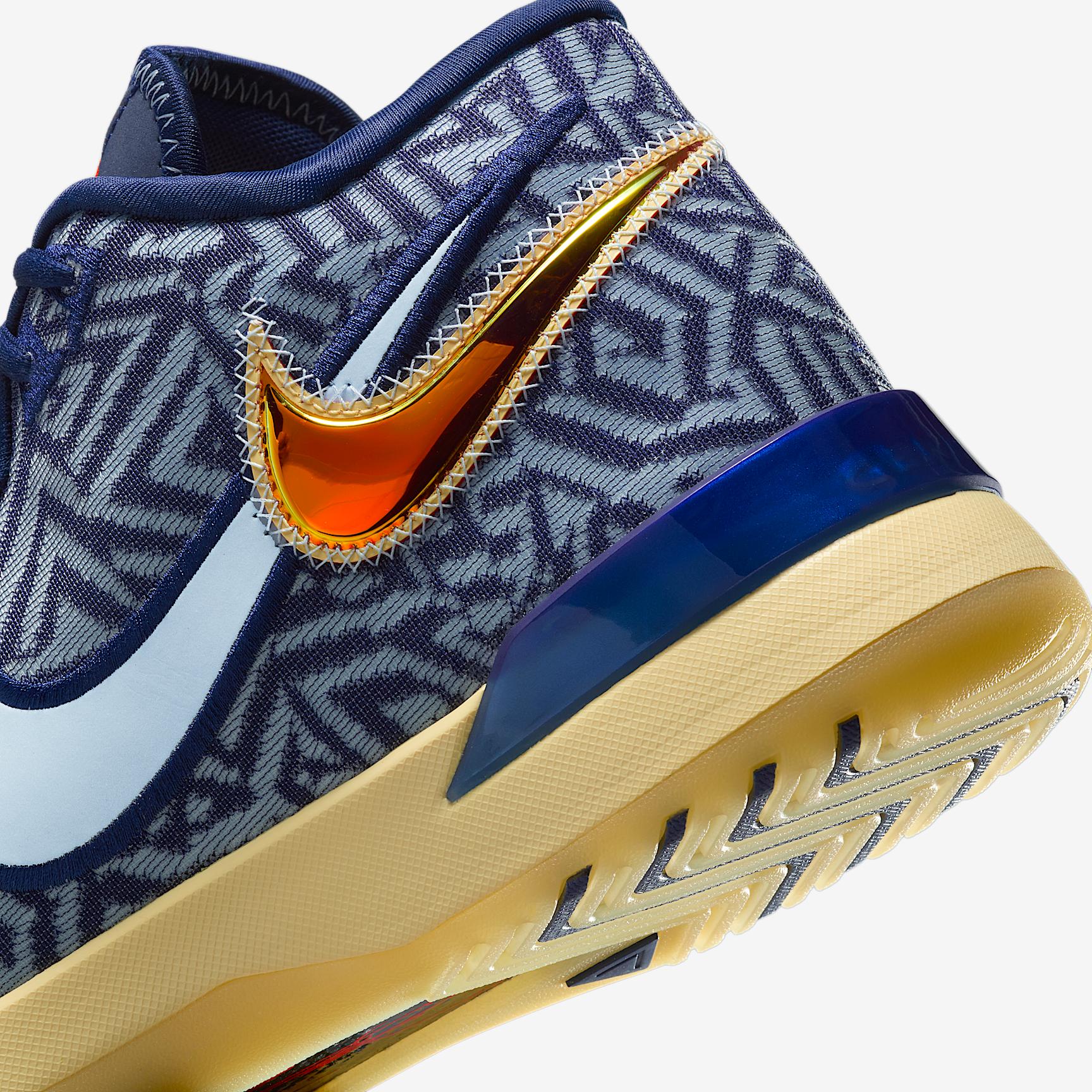 Nike Men's LeBron NXXT Genisus Basketball Shoes Product Image