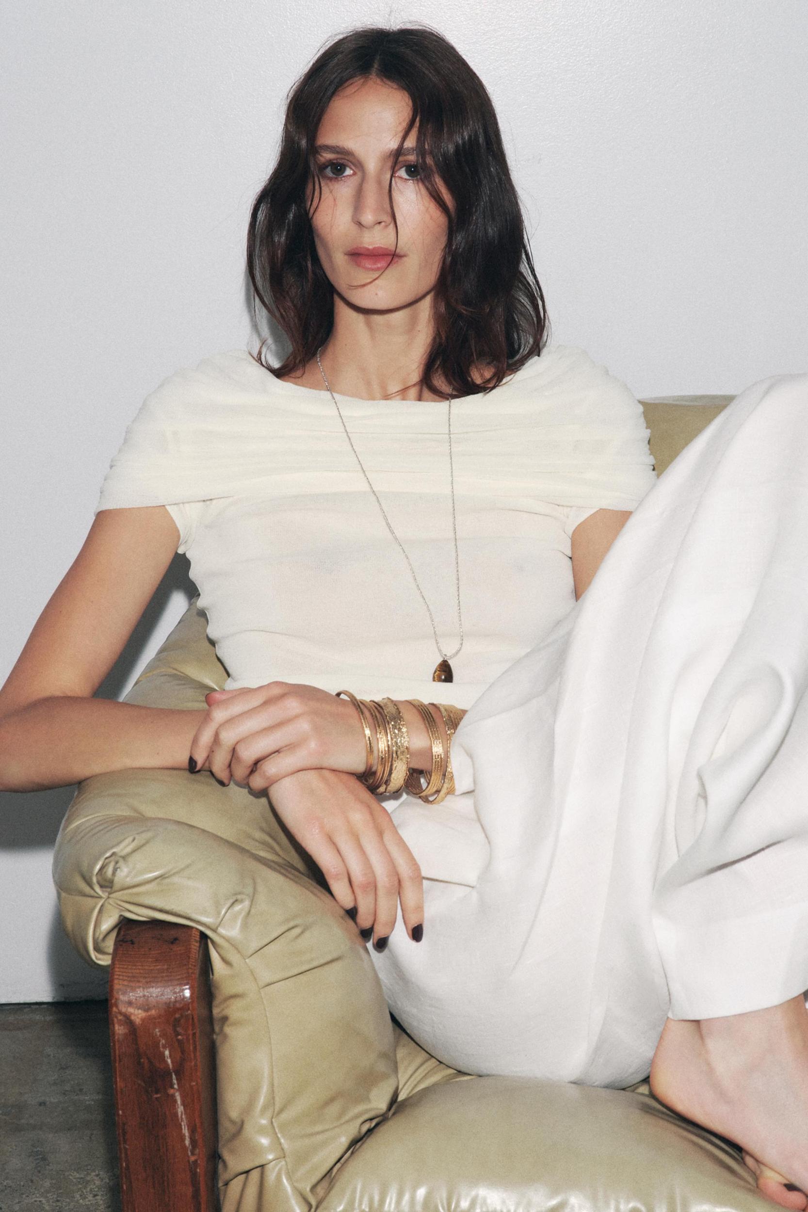 OFF-THE-SHOULDER KNIT TOP Product Image