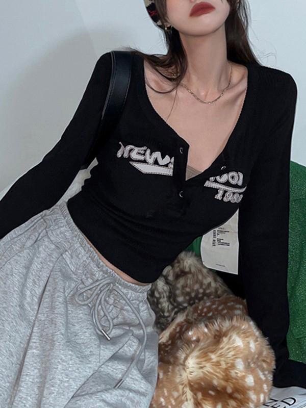 Y2K Long Sleeve Ribbed Knit Crop Top Product Image