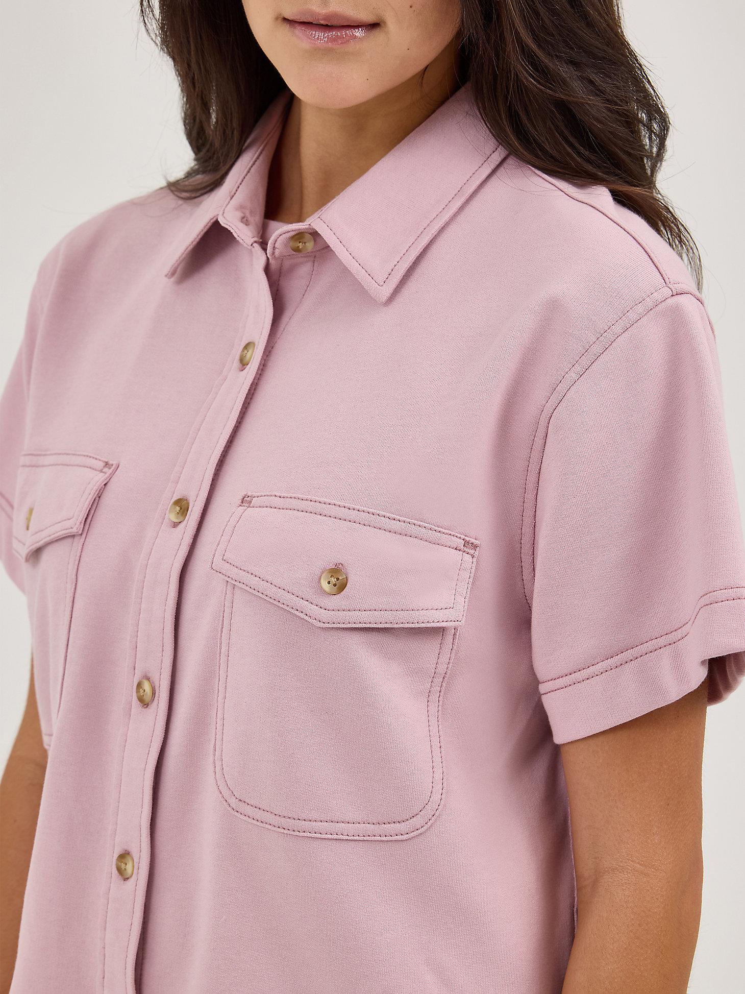 Women's Loose Crop Button Down Shirt | Women's Tops & Tees | Lee® Product Image