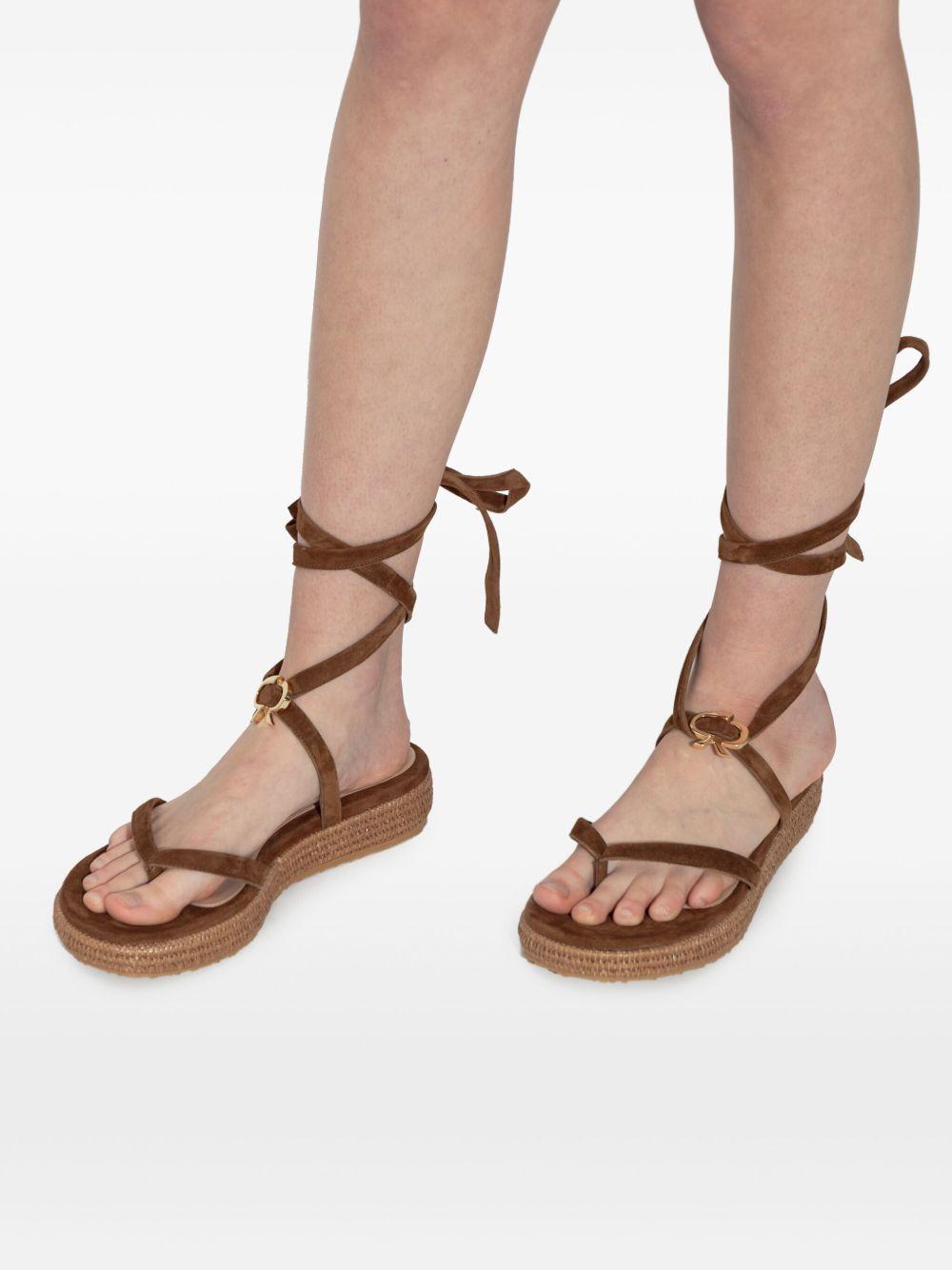 leather sandals  Product Image