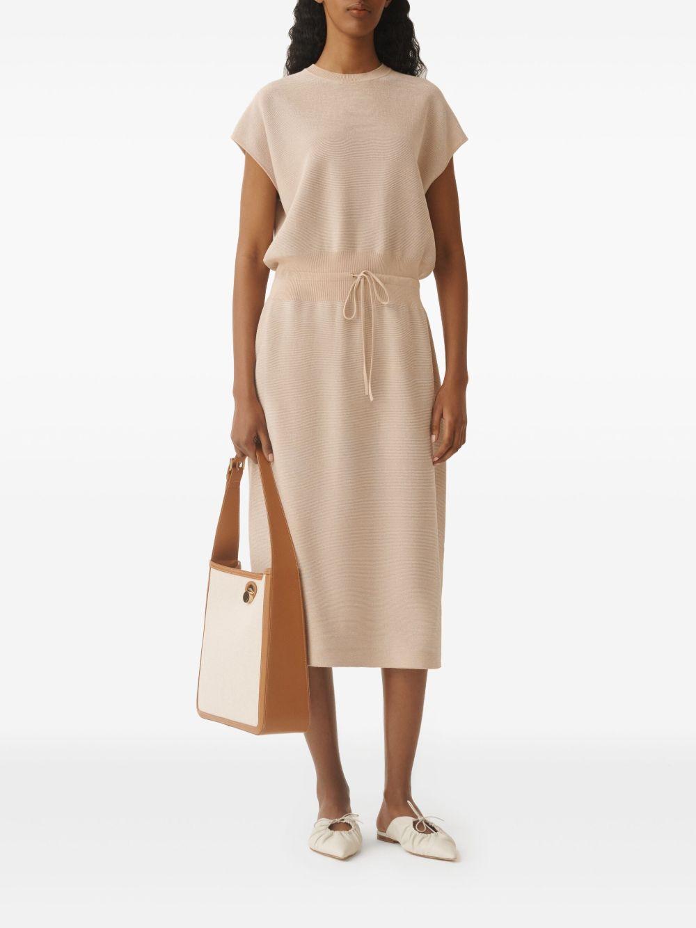 short-sleeve midi dress Product Image