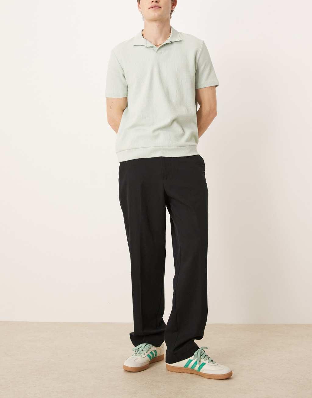 Selected Homme Atlas loose fit pants in black Product Image