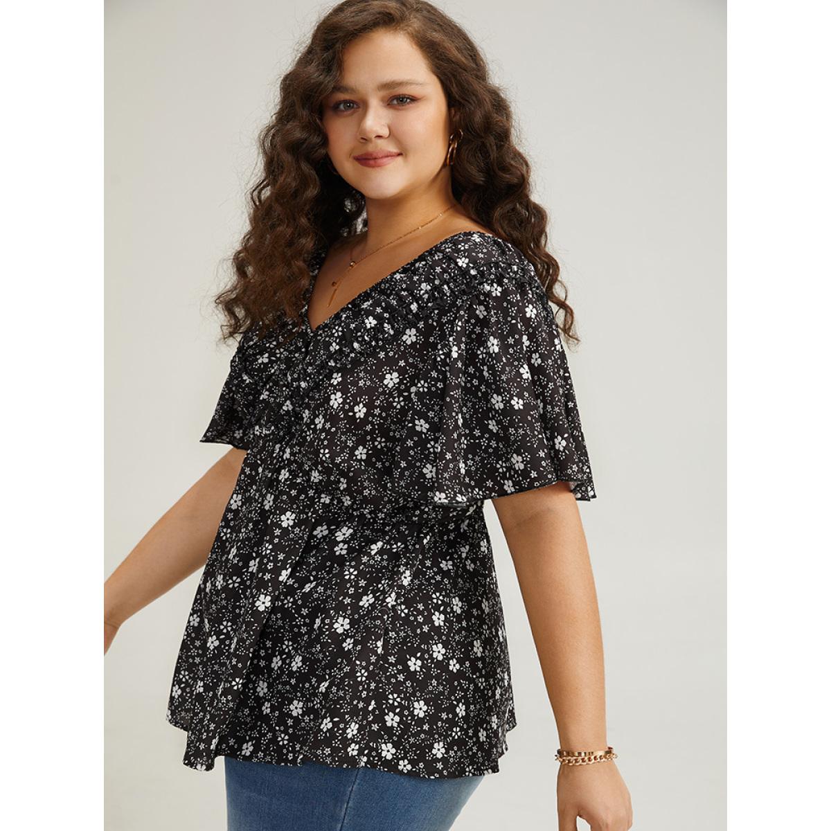 Plus Size Black Ditsy Floral Flutter Sleeve Ruched Blouse Women Elegant Short sleeve V-neck Dailywear Blouses BloomChic 12/L Product Image