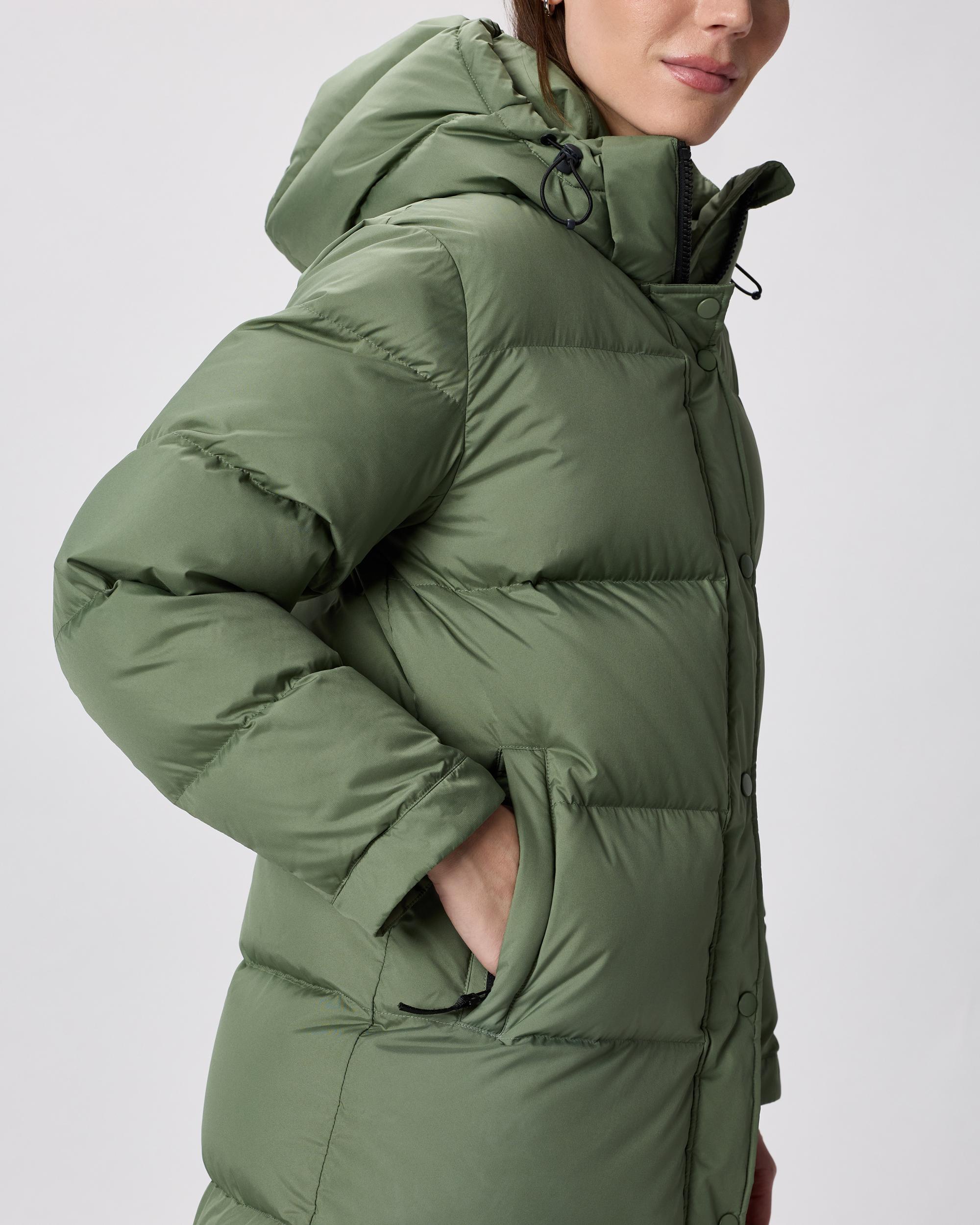 Quince | Women's Responsible Down Long Puffer Jacket Recycled Polyester Product Image