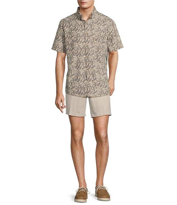 Roundtree & Yorke Performance The Charter Vented Short Sleeve Leaf Print Fishing Sport Shirt Product Image