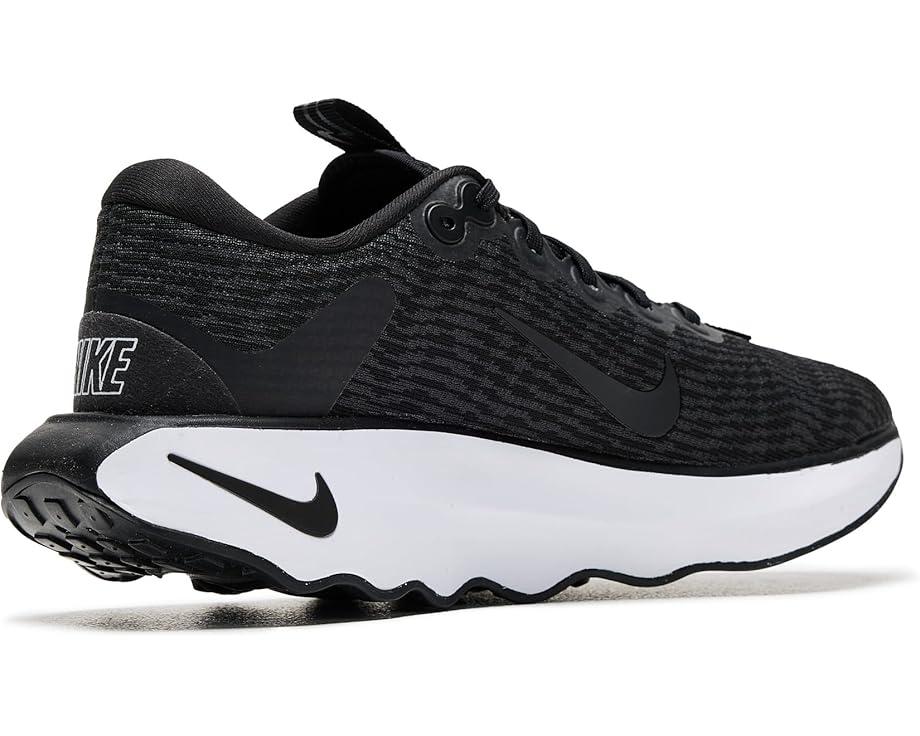 Women's Nike Motiva Product Image