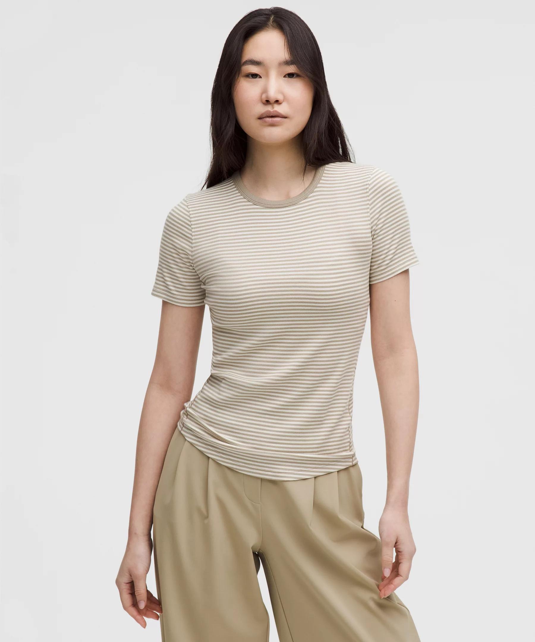 Hold Tight Short-Sleeve Shirt Product Image