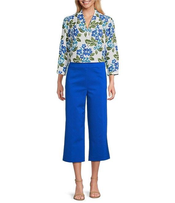 Investments Petite Size Caroline Signature Stamped Hibiscus V-Neck 3/4 Sleeve Button Front Blouse Product Image