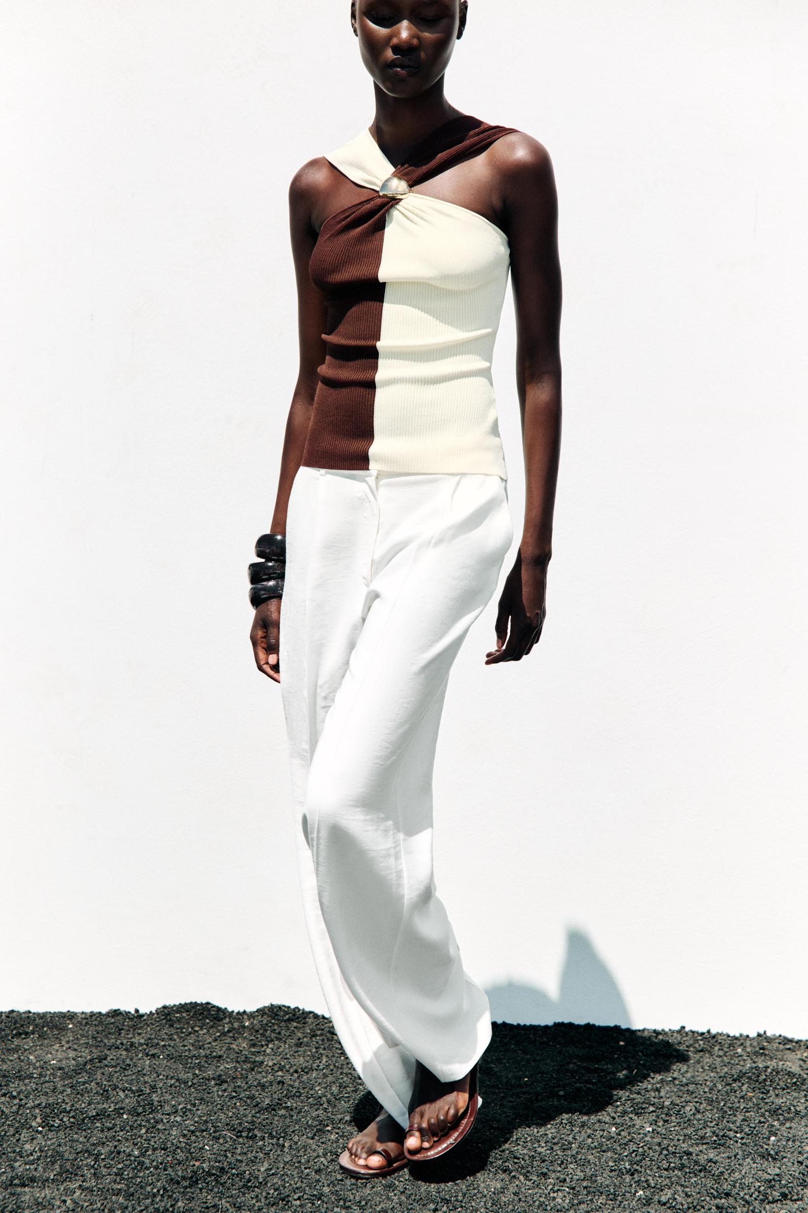 HALTER TOP WITH HARDWARE DETAIL Product Image