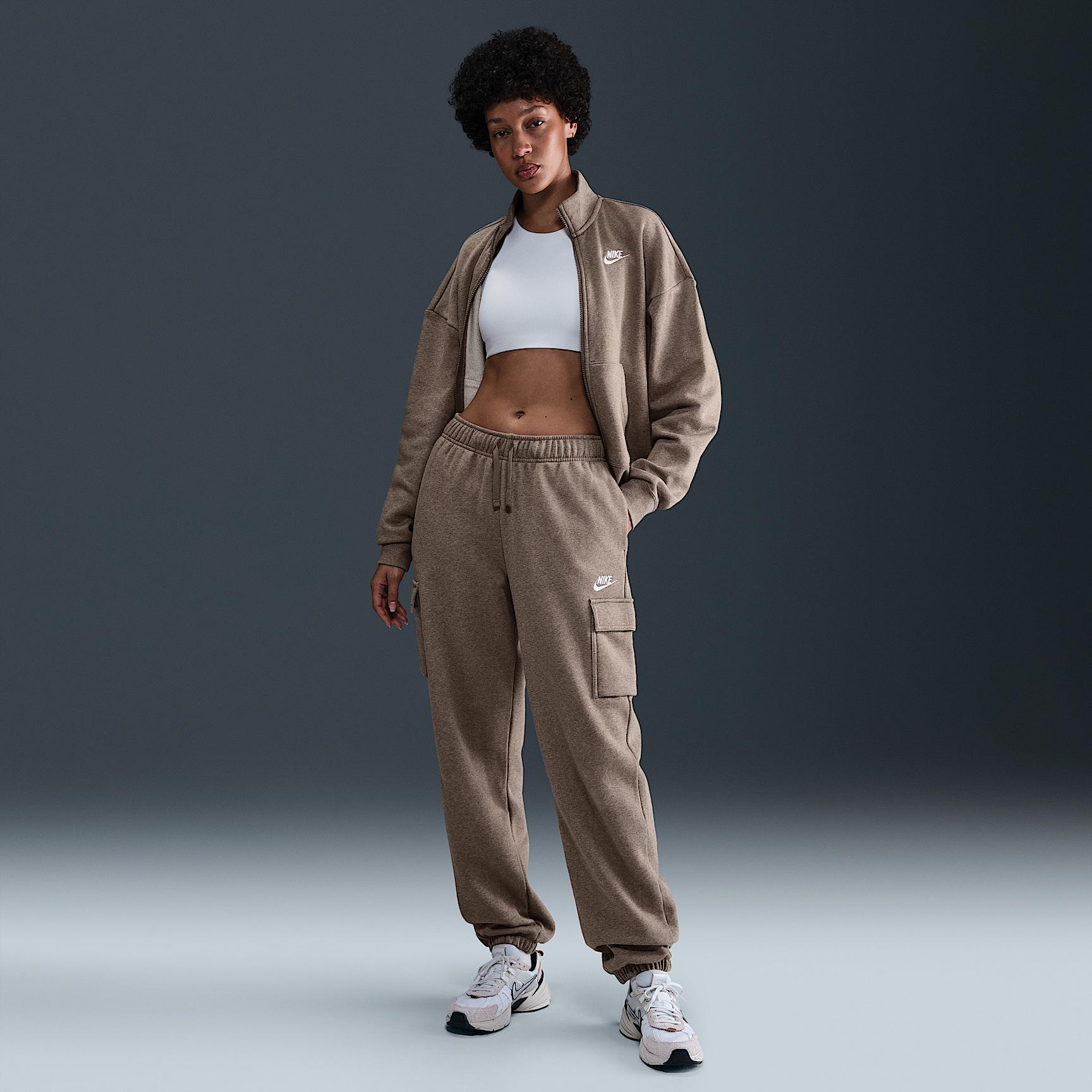 Womens Nike Sportswear Club Fleece Mid-Rise Oversized Cargo Sweatpants | DQ5196-214 Product Image