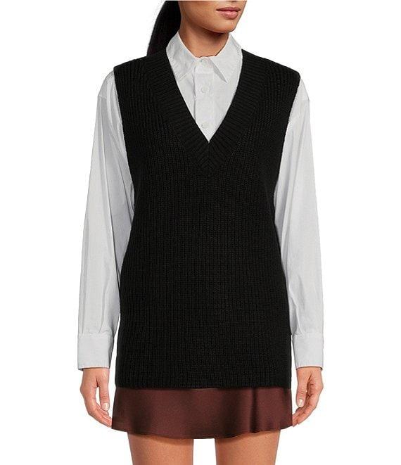 Gianni Bini Carolina Knit V-Neck Sleeveless Oversized Sweater Vest Product Image