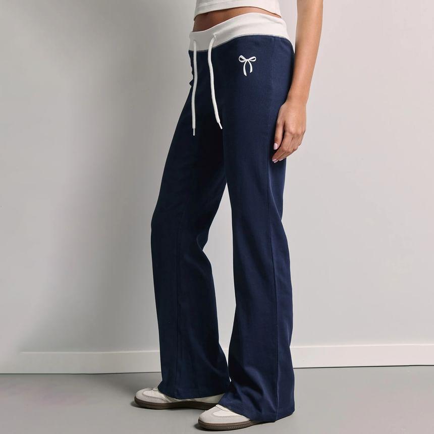 High Rise Bow Print Flared Sweatpants Product Image