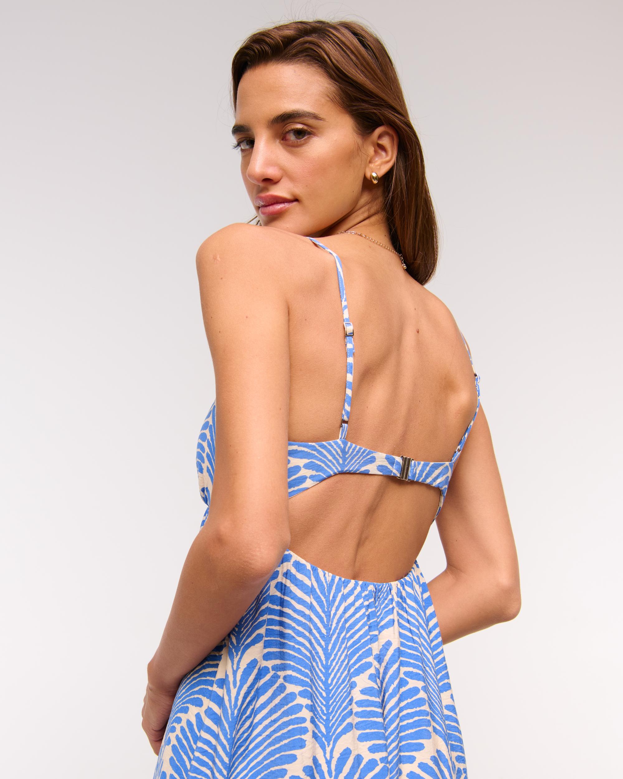 Bra-Free Clasp-Back Flowy Maxi Dress Product Image