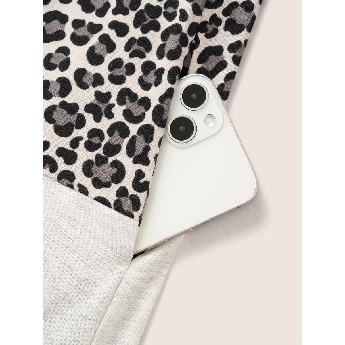 Plus Size Leopard Colorblock Contrast Patchwork Pocket Dress Black Women Casual Non V-neck Short sleeve Curvy Midi Dress BloomChic 22-24/3X Product Image