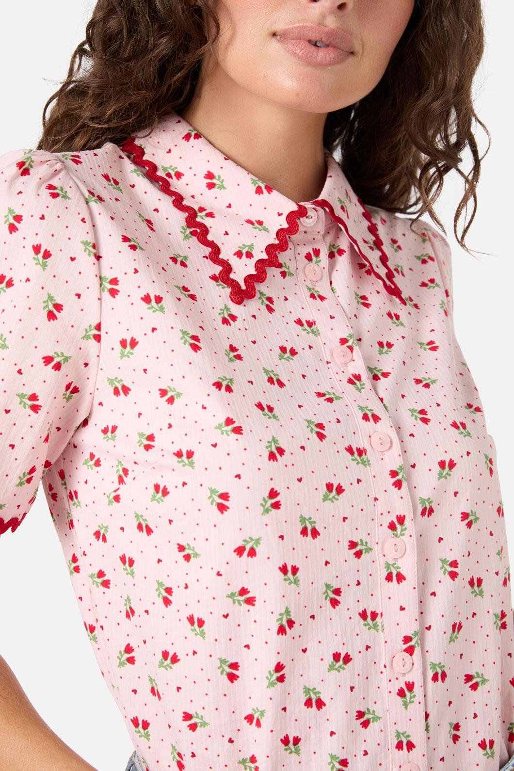 Holly Short Sleeve Blouse Product Image