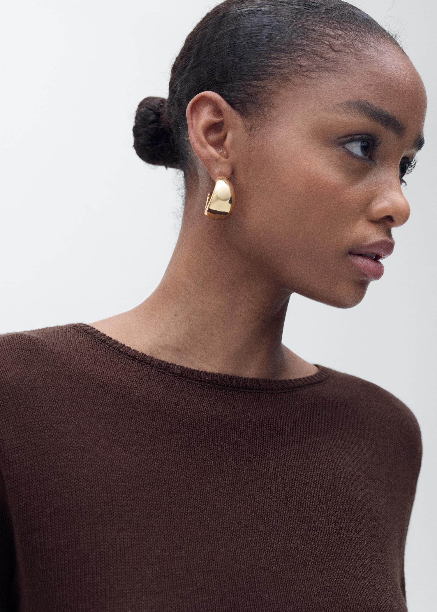 Linen-blend boat-neck sweater - Women | MANGO USA Product Image