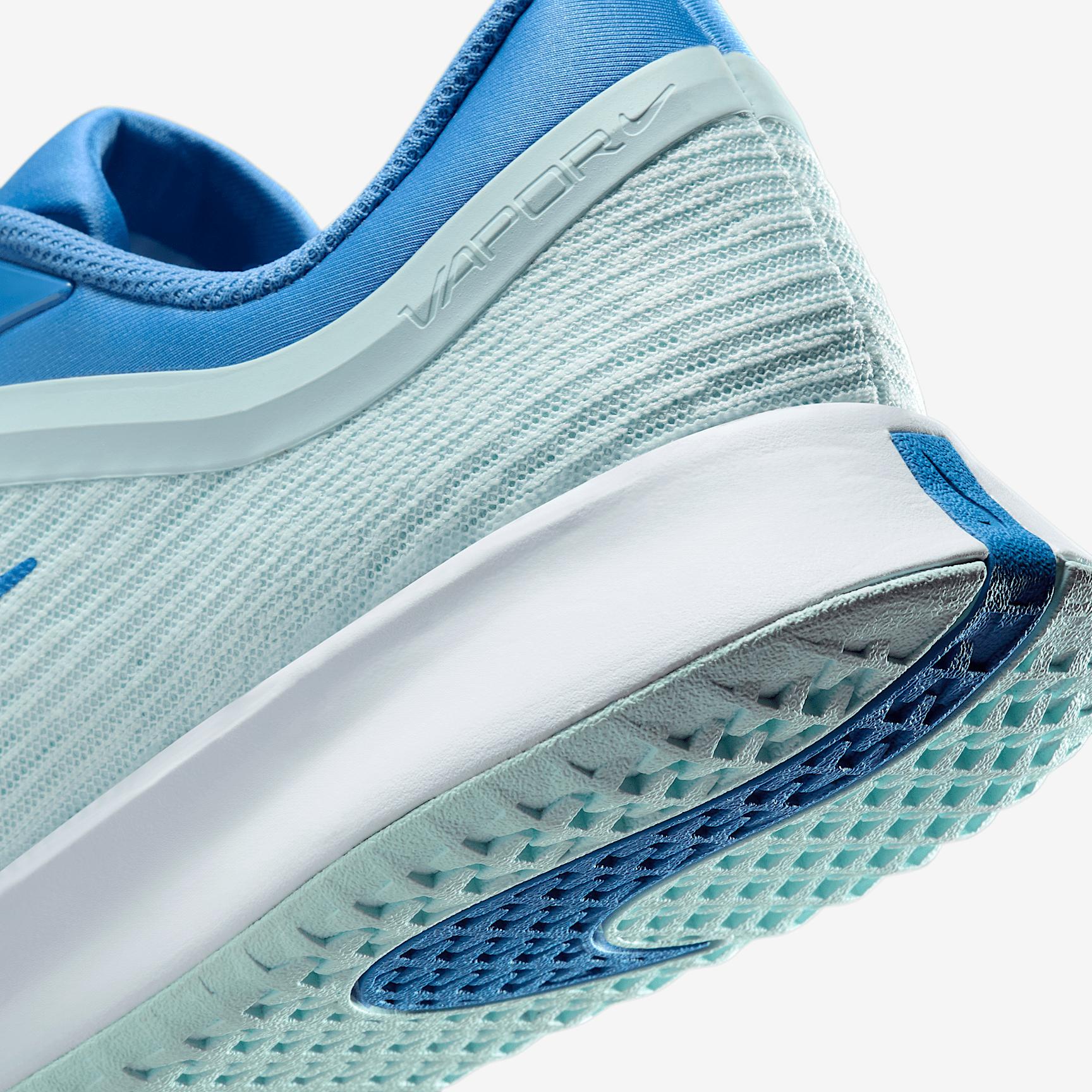 Nike Womens Vapor Pro 3 Hard Court Tennis Shoes | FZ2158-101 Product Image