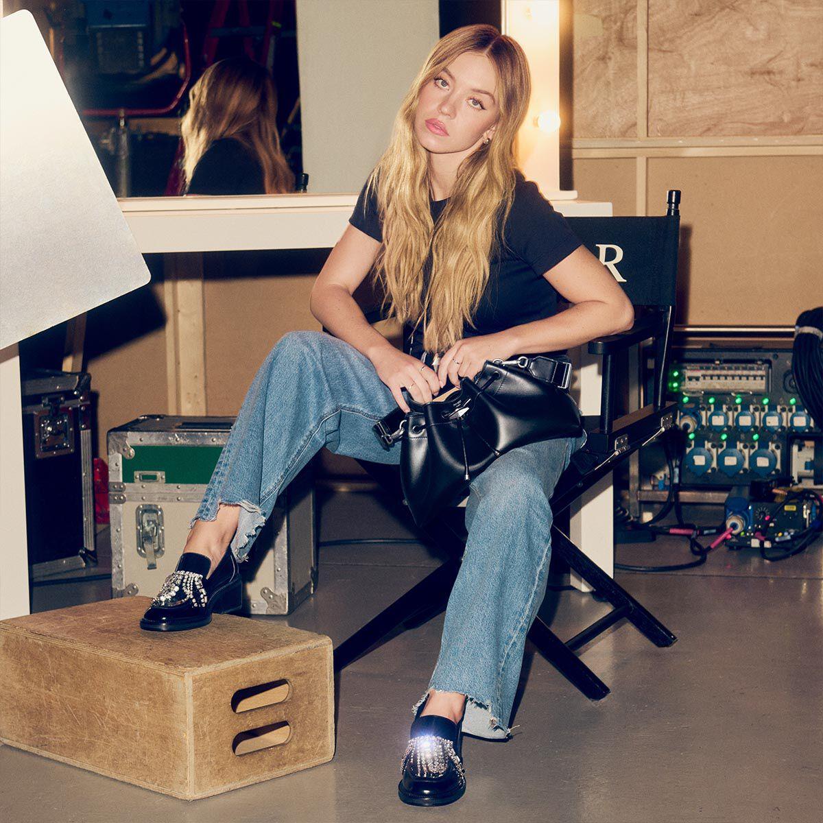 Cinch Medium Product Image