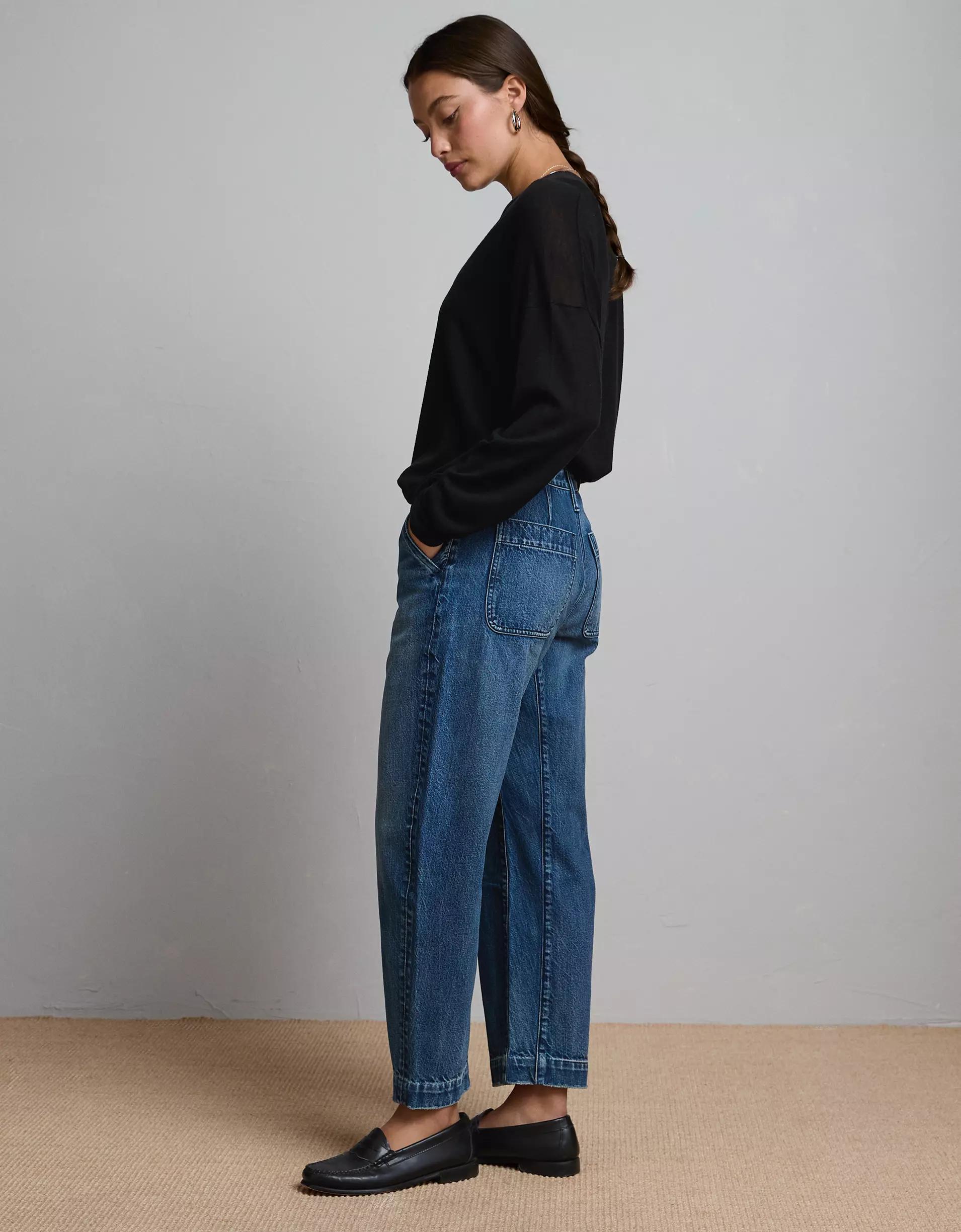 AE77 Premium Barrel Jean Product Image