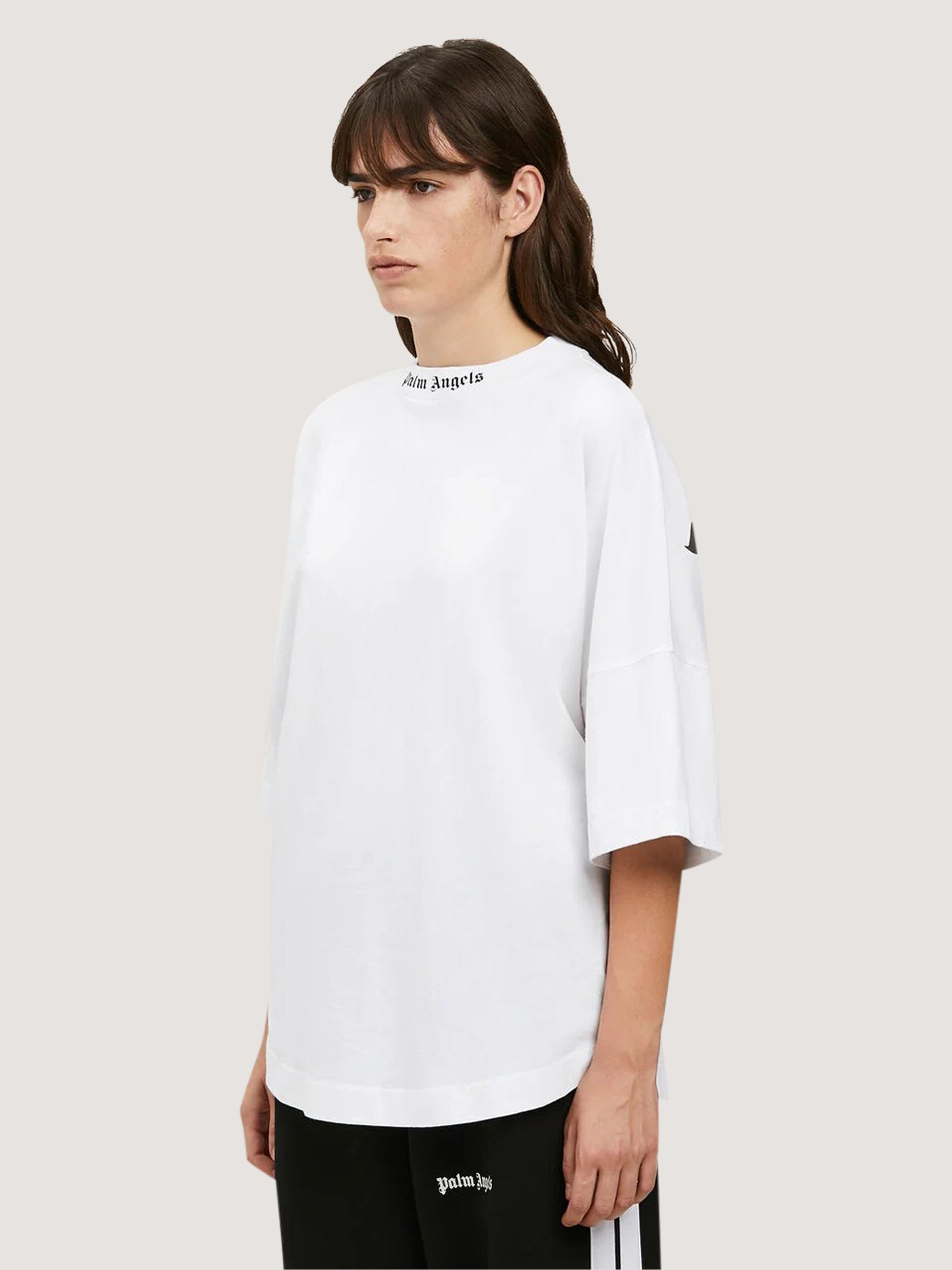 CLASSIC LOGO OVER TEE Product Image
