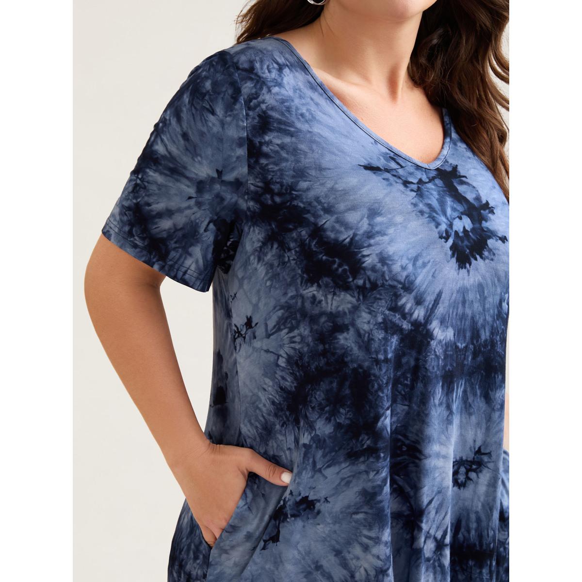 Plus Size Tie-Dye Stretchy Asymmetrical Hem T-Shirt Indigo Women Casual Asymmetrical V-neck Loose Everyday T-shirts BloomChic 10/M Product Image