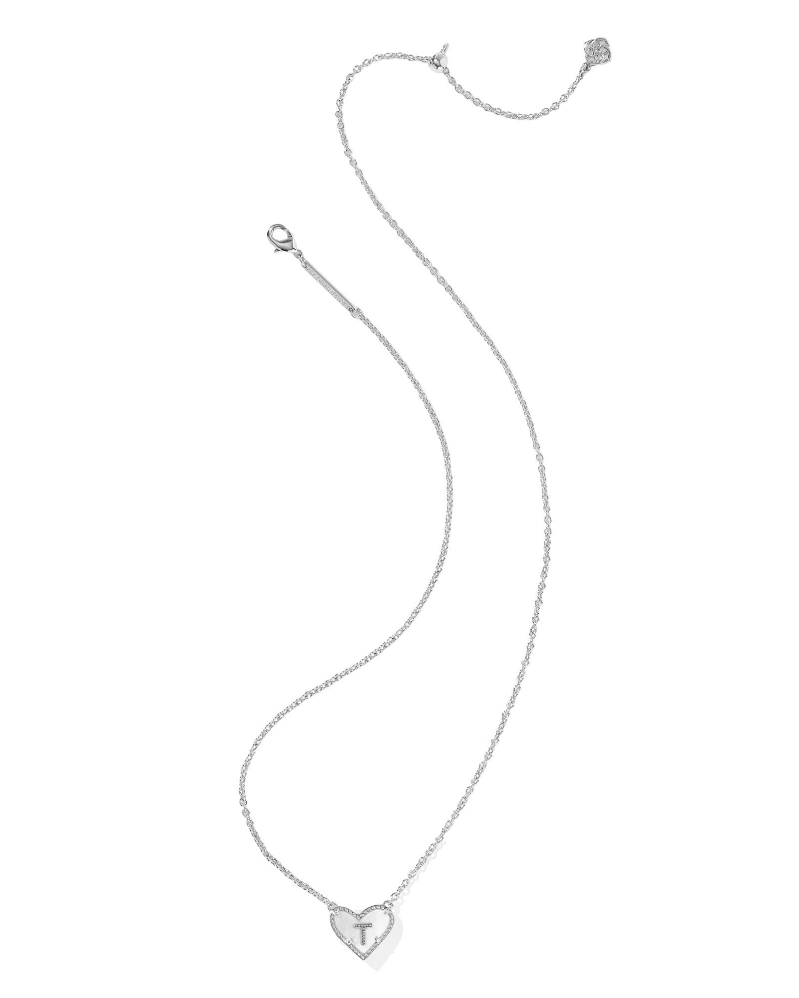 Ari Heart Letter T Silver Short Pendant Necklace Product Image