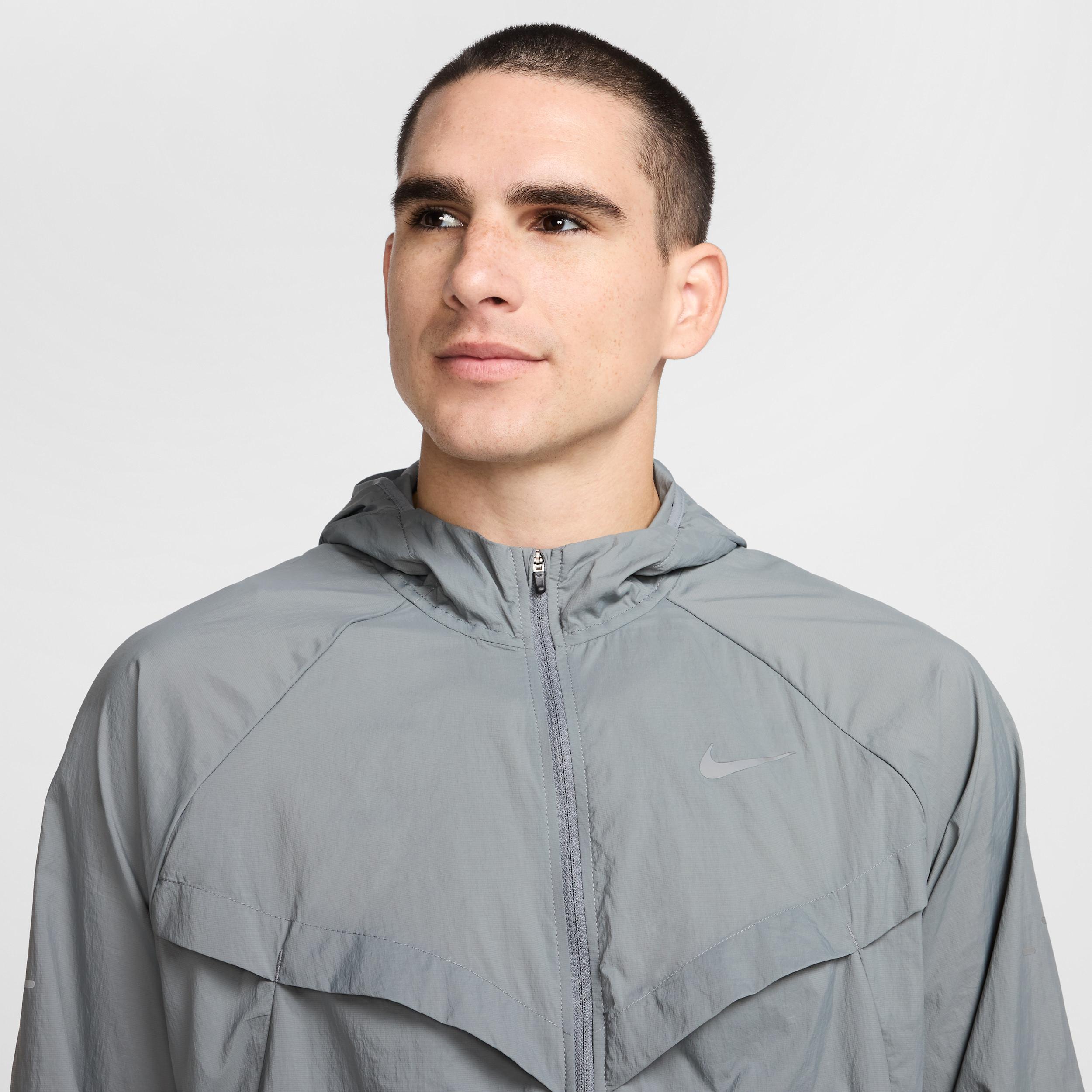 Nike Mens Stride Repel UV Running Jacket | HV4548-084 Product Image