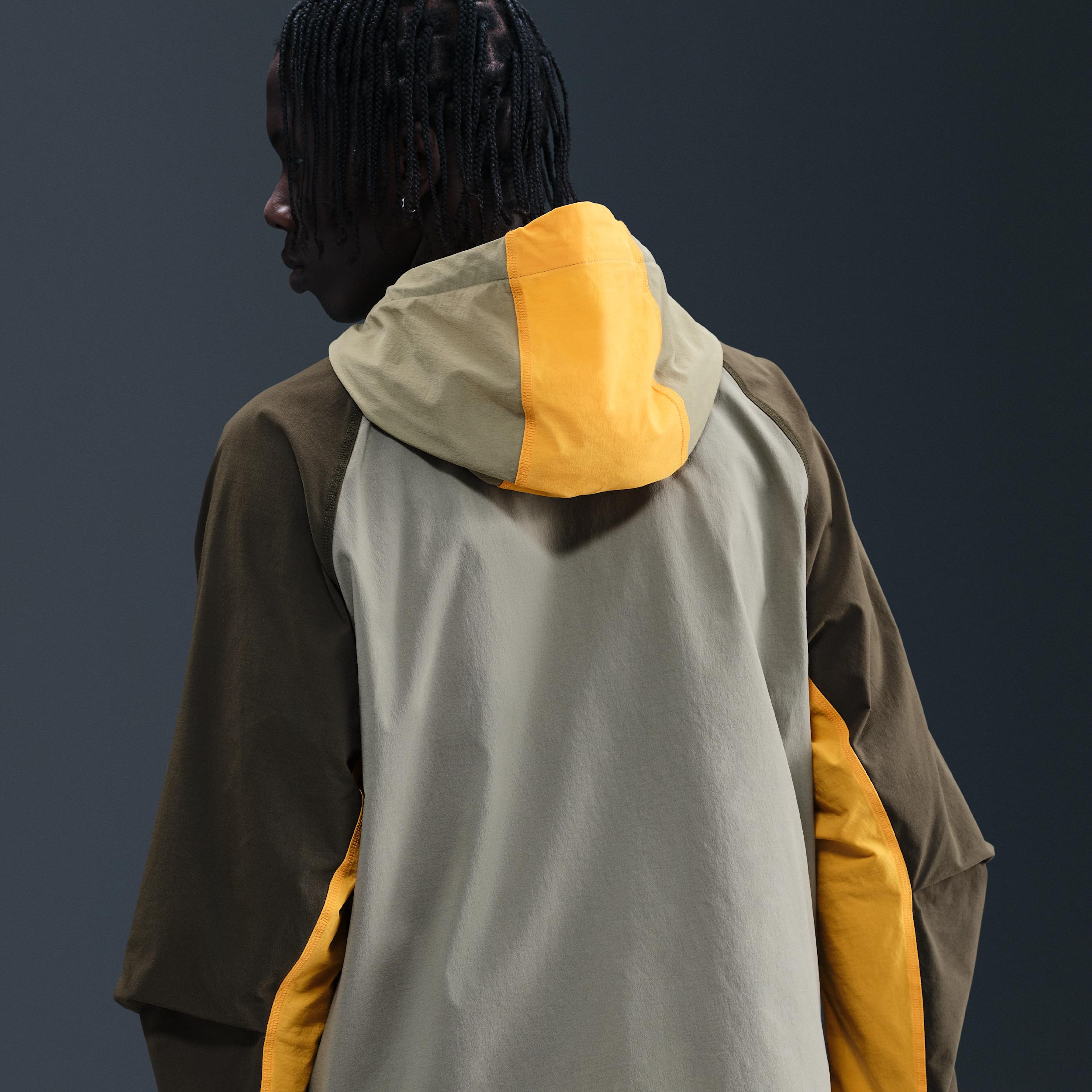 Nike Tech Men's Woven Windrunner Full-Zip Jacket Product Image