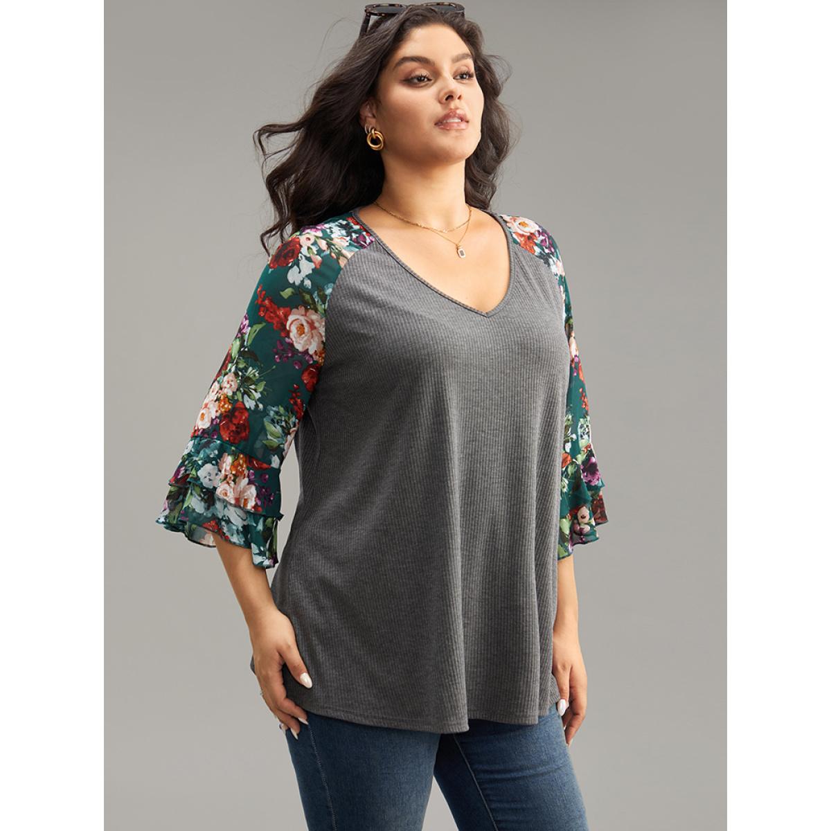 Plus Size Floral Patchwork Flutters Raglan Sleeve T-shirt DimGray Women Elegant Printed Floral V-neck Dailywear T-shirts BloomChic 28/5X Product Image