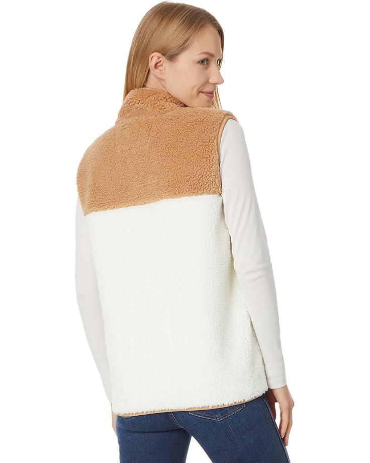 Benton Springs™ Vest Product Image