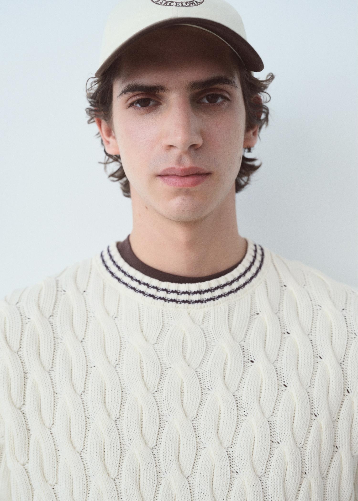 Cable-knit cotton sweater - Men | MANGO USA Product Image