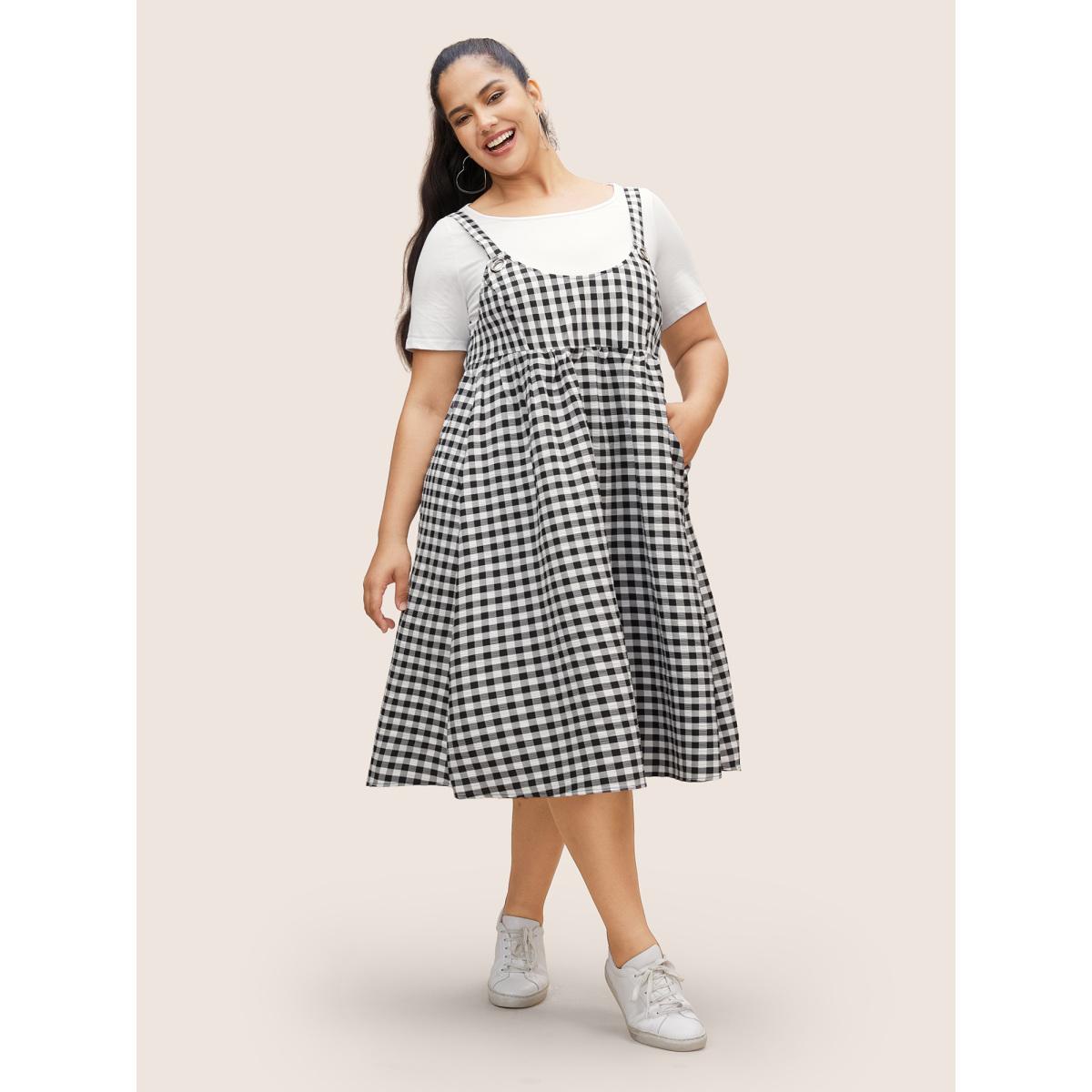 Plus Size Round Neck Gingham Adjustable Straps Dress Black Women Casual Gathered Round Neck Sleeveless Curvy BloomChic 30/6X Product Image