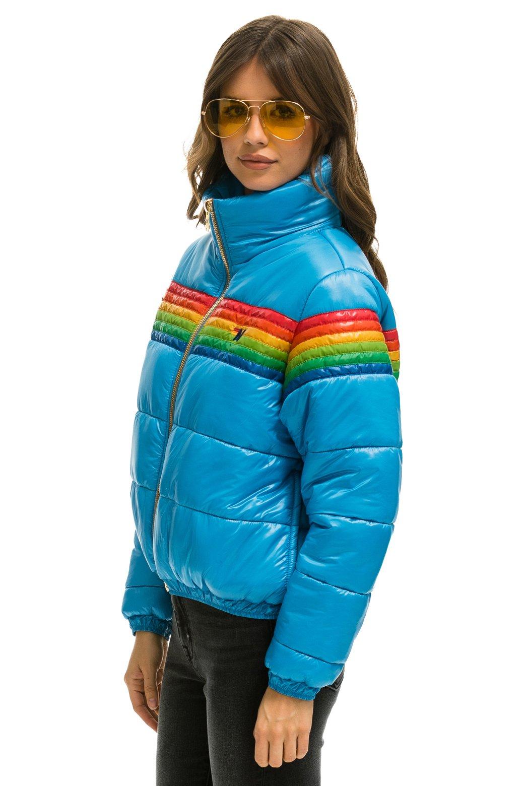 6 STRIPE LUXE APRES PUFFER JACKET - GLOSSY OCEAN Female Product Image