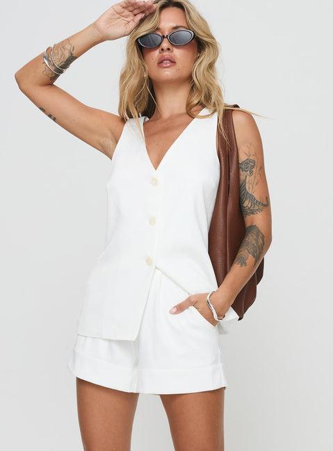 Lesky Set White Product Image