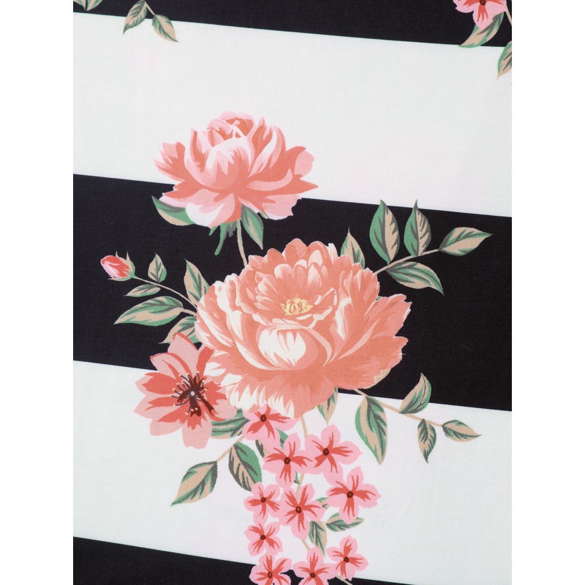 Plus Size Floral Stripes Print Stretchy T-Shirt Multicolor Women Casual Contrast Natural Flowers Round Neck Everyday T-shirts BloomChic 26/4X Product Image