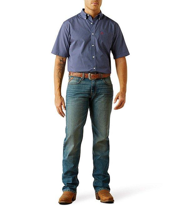 Ariat Men's Wrinkle Free Davis Classic Fit Shirt Product Image