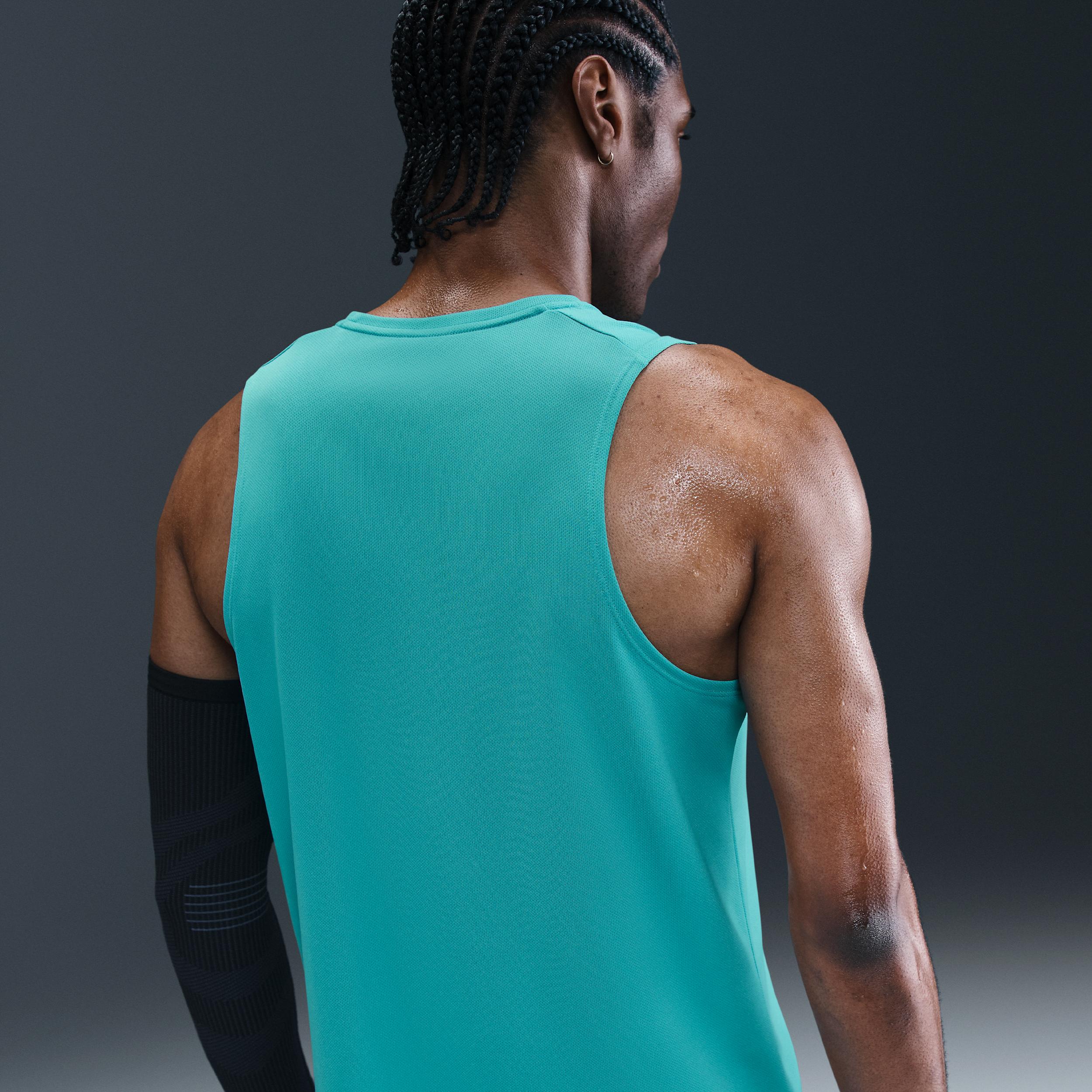 Nike Men's Miler Dri-FIT Running Tank Top Product Image